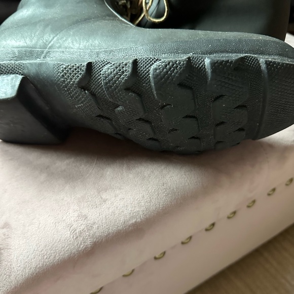 Boots - Picture 2 of 3